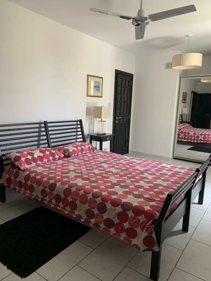 Spacious Seaview Sliema Apt, Steps From Valletta Ferry Экстерьер фото